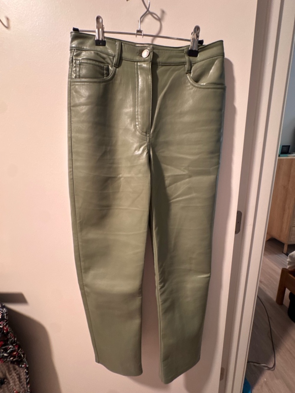 Aritzia Wilfred Olive Green Faux Leather Straight-Leg Pants
